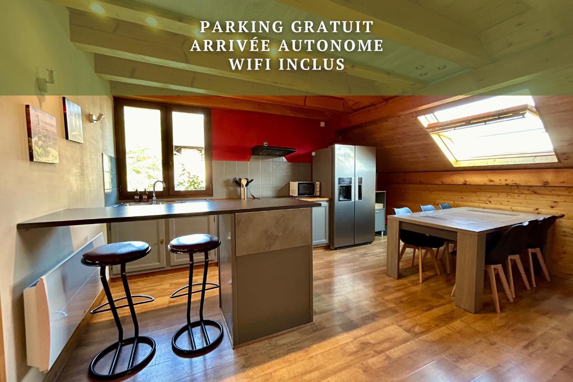 Chez Fred 201 - Parking Wifi - Clg Savoie Apartment *